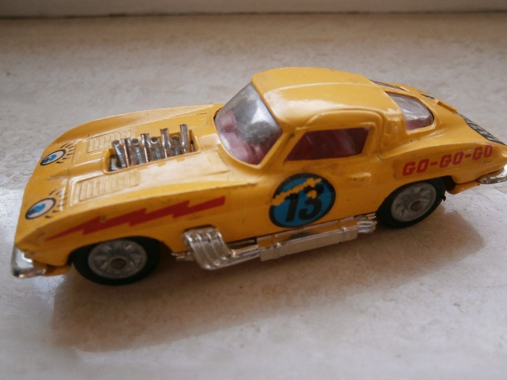 Corgi Toys - Corvette Sting Ray, Verzenden, Gebruikt, Auto, Corgi