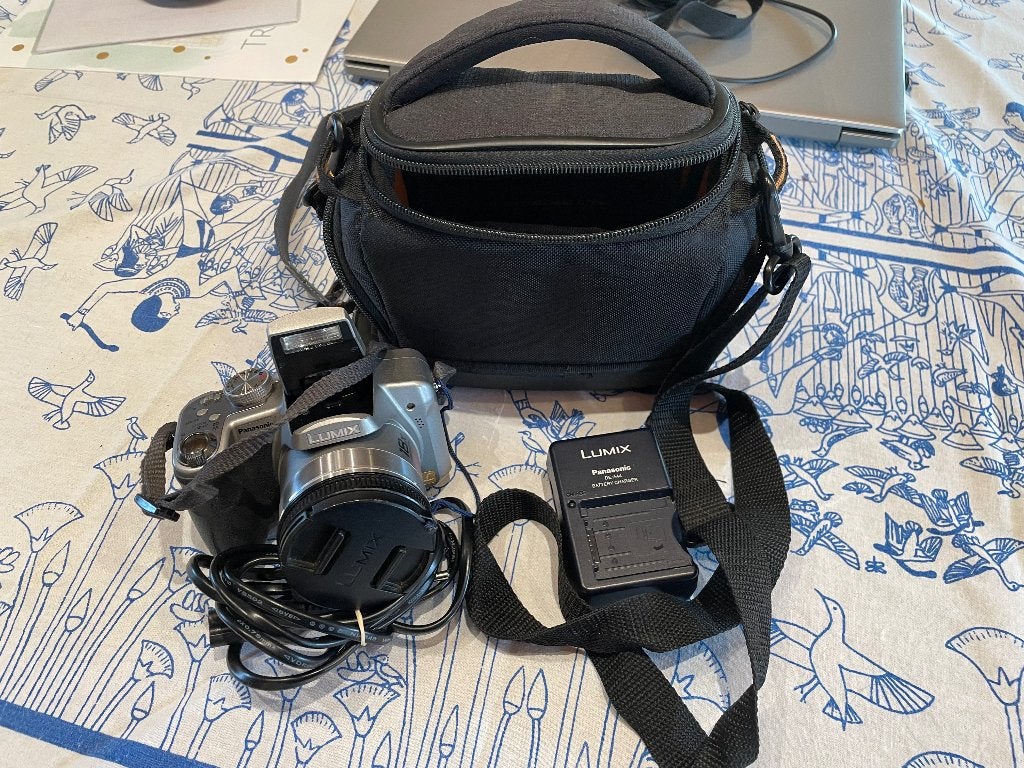 Appareil photo Panasonic Lumix DMC-FZ28 objectif Leica, Ophalen of Verzenden, Accu, Bridgecamera, Panasonic