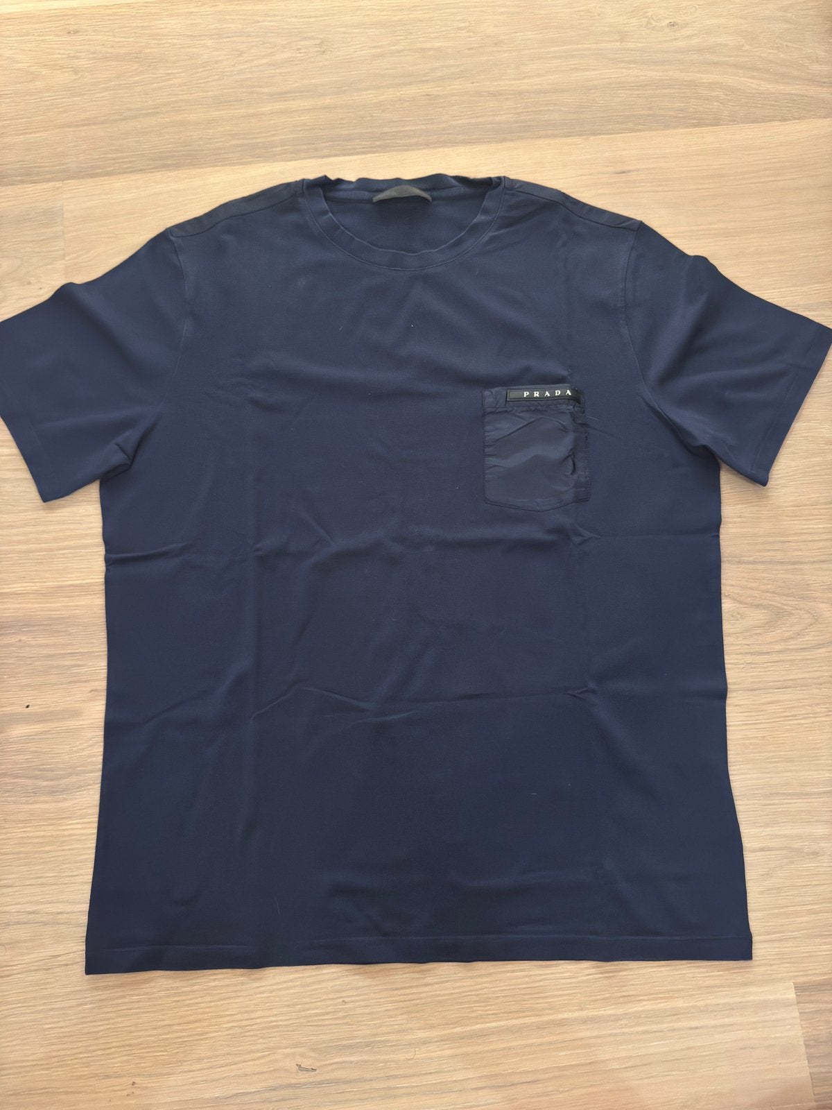 T-shirts de luxe à vendre, Enlèvement ou Envoi, Comme neuf