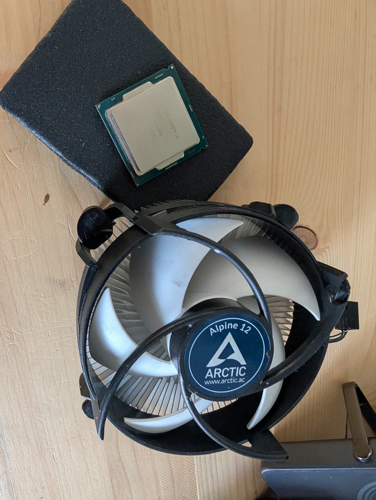 Intel Core i5-6500 3.20 GHz LGA1151 + ventirad Arctic Alpine, Informatique & Logiciels, Enlèvement ou Envoi, Utilisé