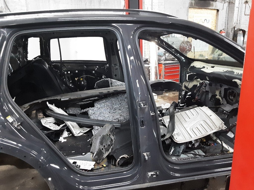 DIVERS MONTANT PORTE C D Volkswagen Tiguan (CT1) (01-2023/-), Volkswagen, Mevr. I. Hauben, Utilisé, Rue de l'Espoir 34 34
4030  GRIVEGNÉE, BE