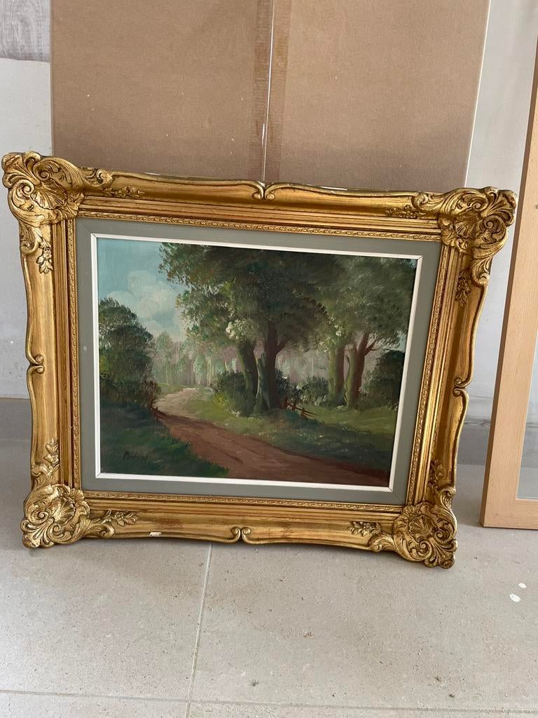 Oude kader in goudkleur, Ophalen