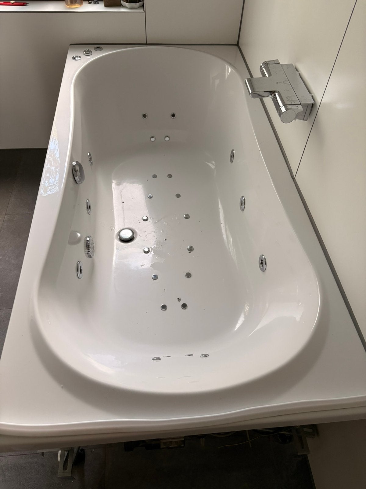 Baignoire jacuzzi 180x90, Maison & Meubles, Enlèvement, Utilisé