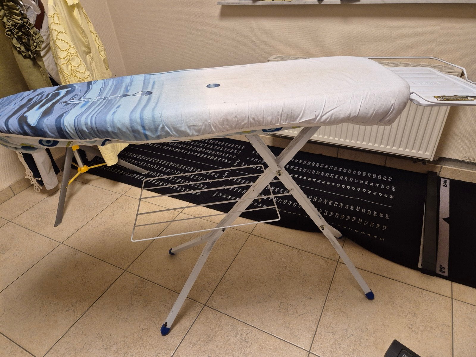 Strijkplank Brabantia, Elektronische apparatuur, Strijkijzers en Strijkplanken, Ophalen