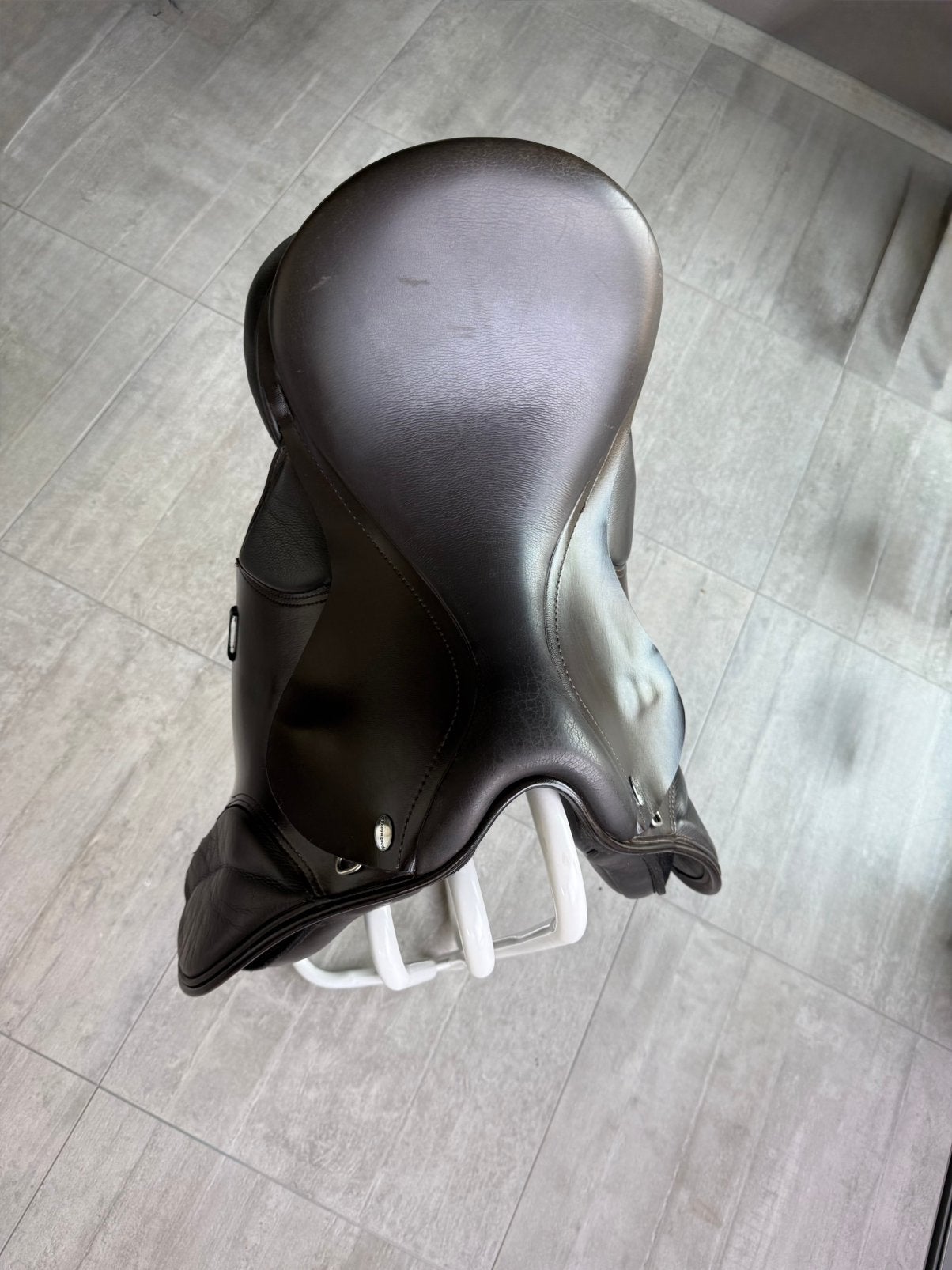 Veelzijdigheids zadel 17.5 inch bruin merk Thorowgood, Dieren en Toebehoren, Paarden en Pony's | Zadels, Ophalen, Gebruikt, Overige soorten