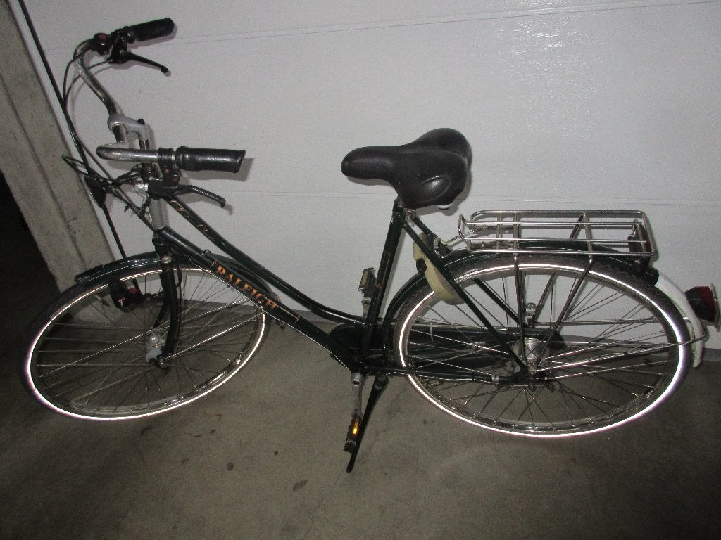 Damesfiets Raleigh 4 versnell trommelrem roestvrije velgen, Gebruikt, Versnellingen, Trommelrem, Ophalen