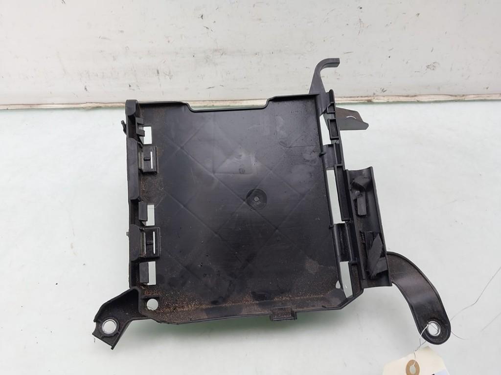 SUPPORT Audi A5 Sportback (F5A / F5F) (|8W0907647A|), Dhr. J. Ham, Administratie@autoham.nl, Audi, Utilisé