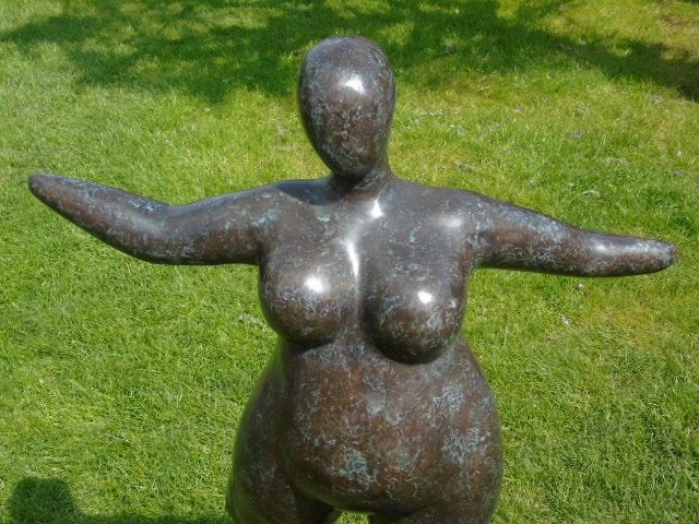 bronzen beeld van een dikke vrouw, BOTERO, Ophalen, Nieuw