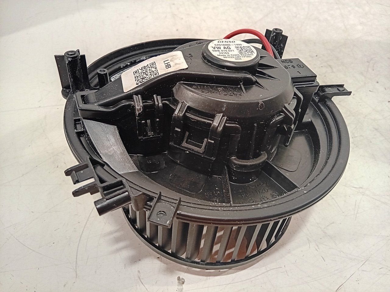 Kachel ventilator motor Volkswagen Crafter, Auto-onderdelen, Onderdelen@venauto.nl, Van der Ven Autorecycling B.V., Gebruikt, Ettenseweg 76, 4706 PB Roosendaal, The Netherlands