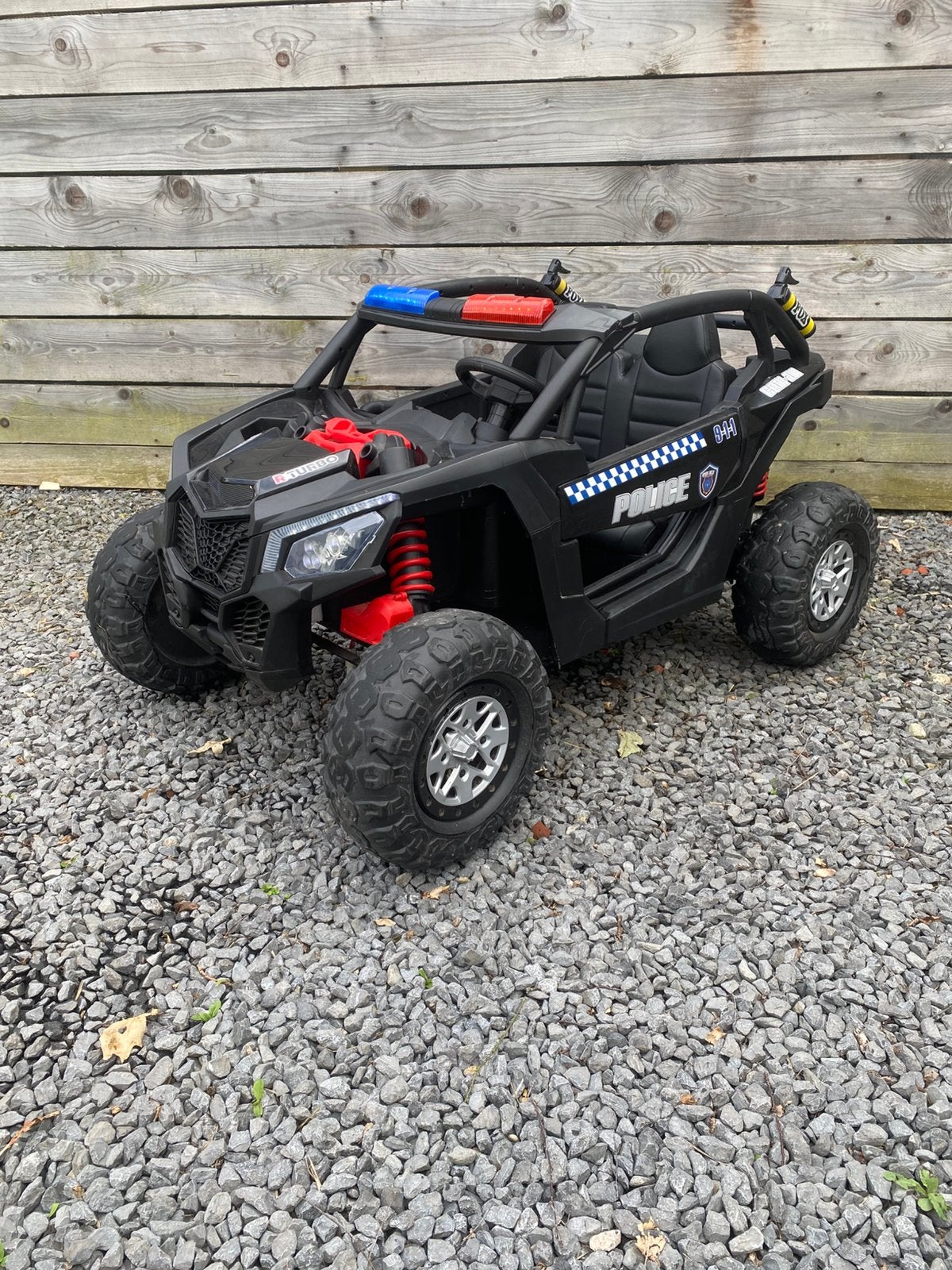 Elektronische kinderauto, Ophalen, Zo goed als nieuw