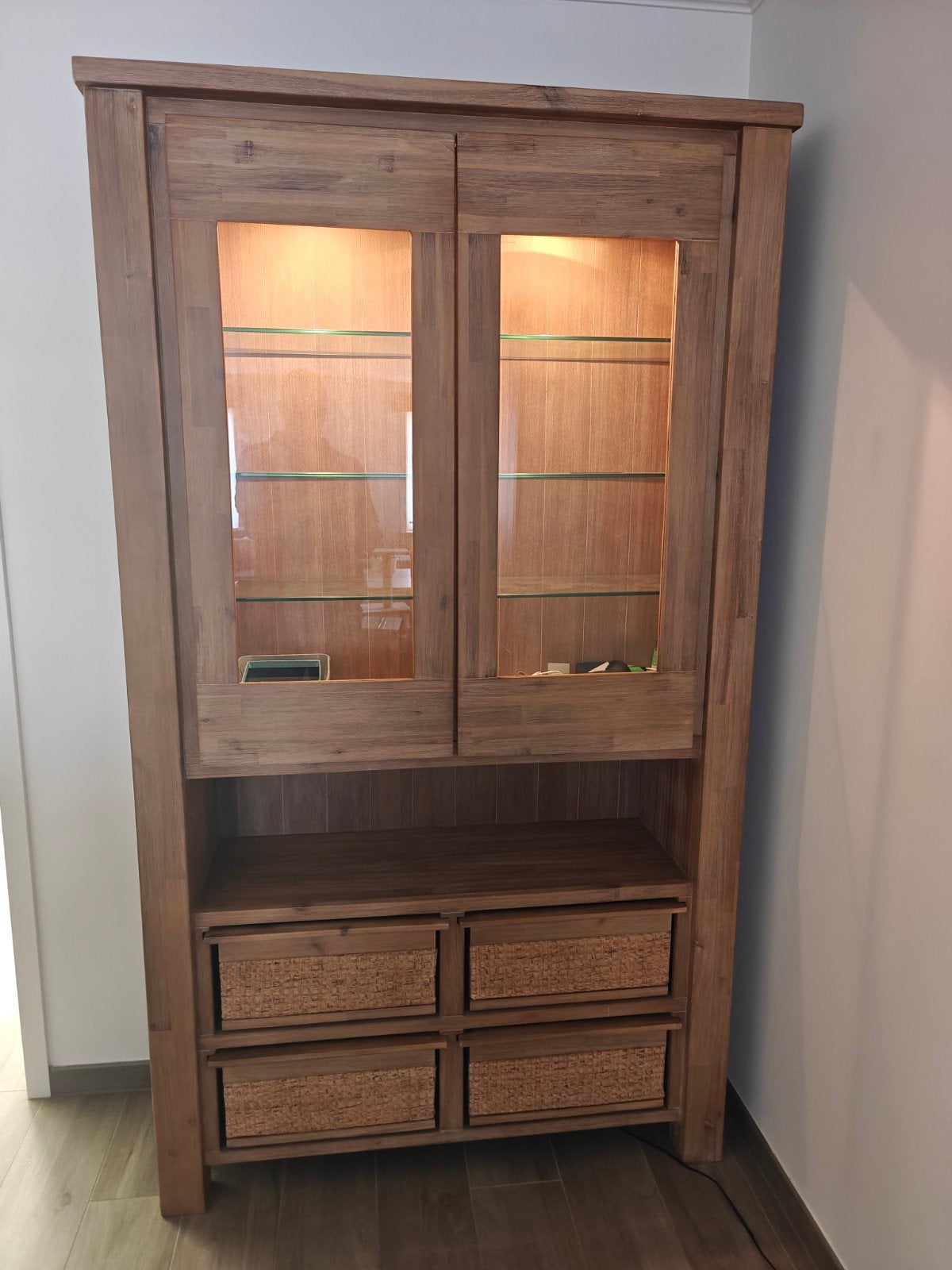 vitrinekast met salontafel, Huis en Inrichting, Ophalen