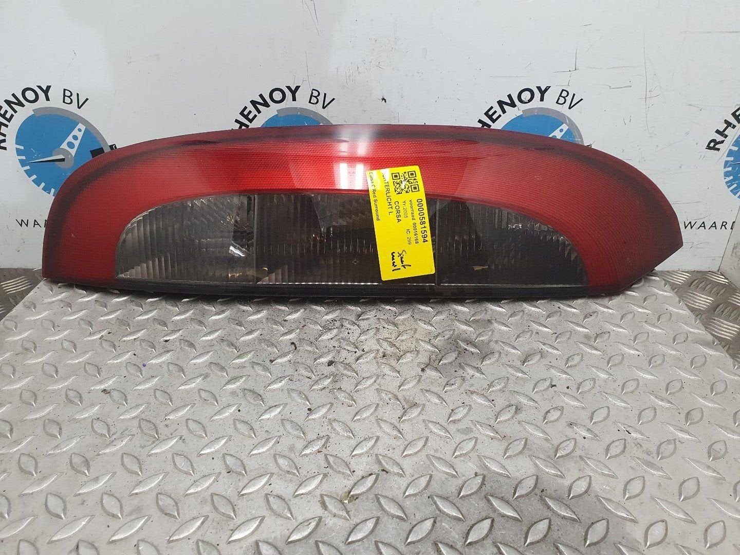OPEL CORSA 1.2-16V Rhythm  ACHTERLICHT L 2005, Enlèvement ou Envoi, Utilisé, ARN reconnu