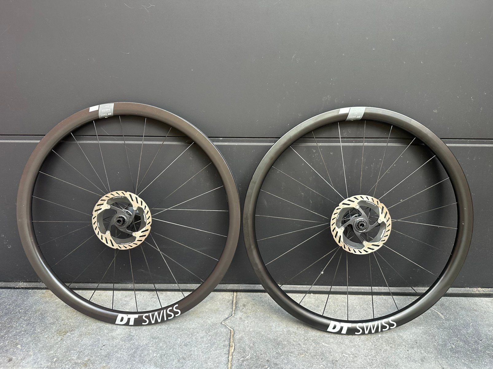 Dt Swiss Erc 1400 35mm wielen, Vélos & Vélomoteurs, Enlèvement, Comme neuf
