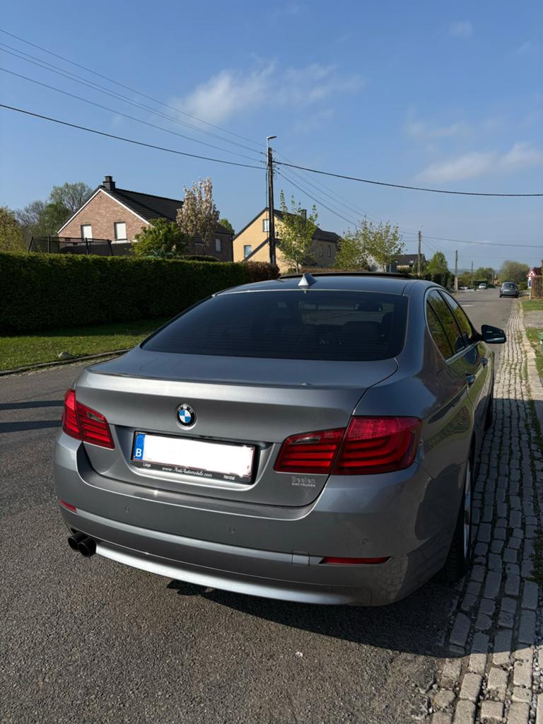 Bmw Serie 520D F10 Full Options, Auto's, BMW, Particulier, 5 Reeks, ABS, Achteruitrijcamera, Adaptieve lichten, Airbags, Airconditioning