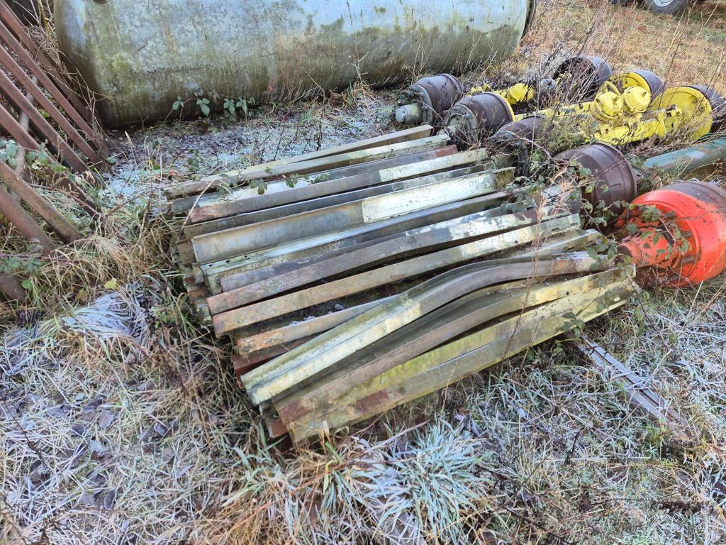 Piquets 1m60   en métal, Enlèvement, Utilisé, Fer, Autres types