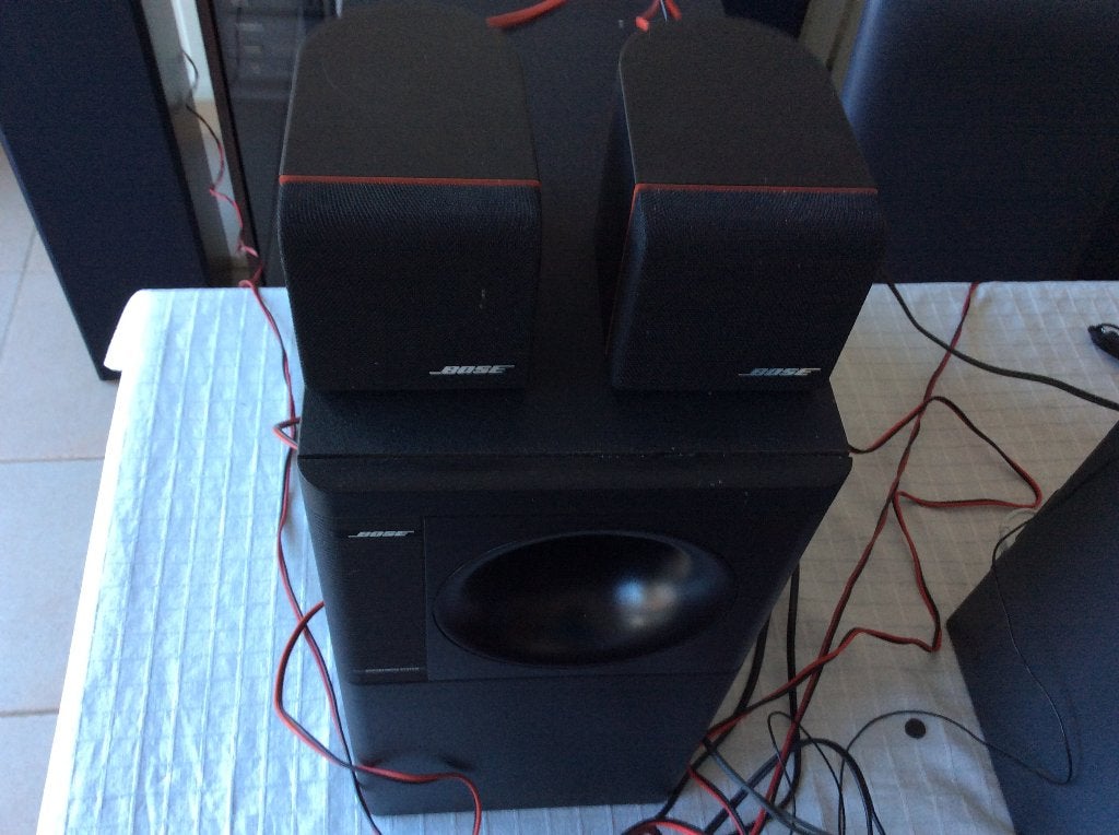Bose Acoustimass 5 series II, Audio, Tv en Foto, Luidsprekerboxen, Gebruikt, Subwoofer, Ophalen of Verzenden, 60 tot 120 watt