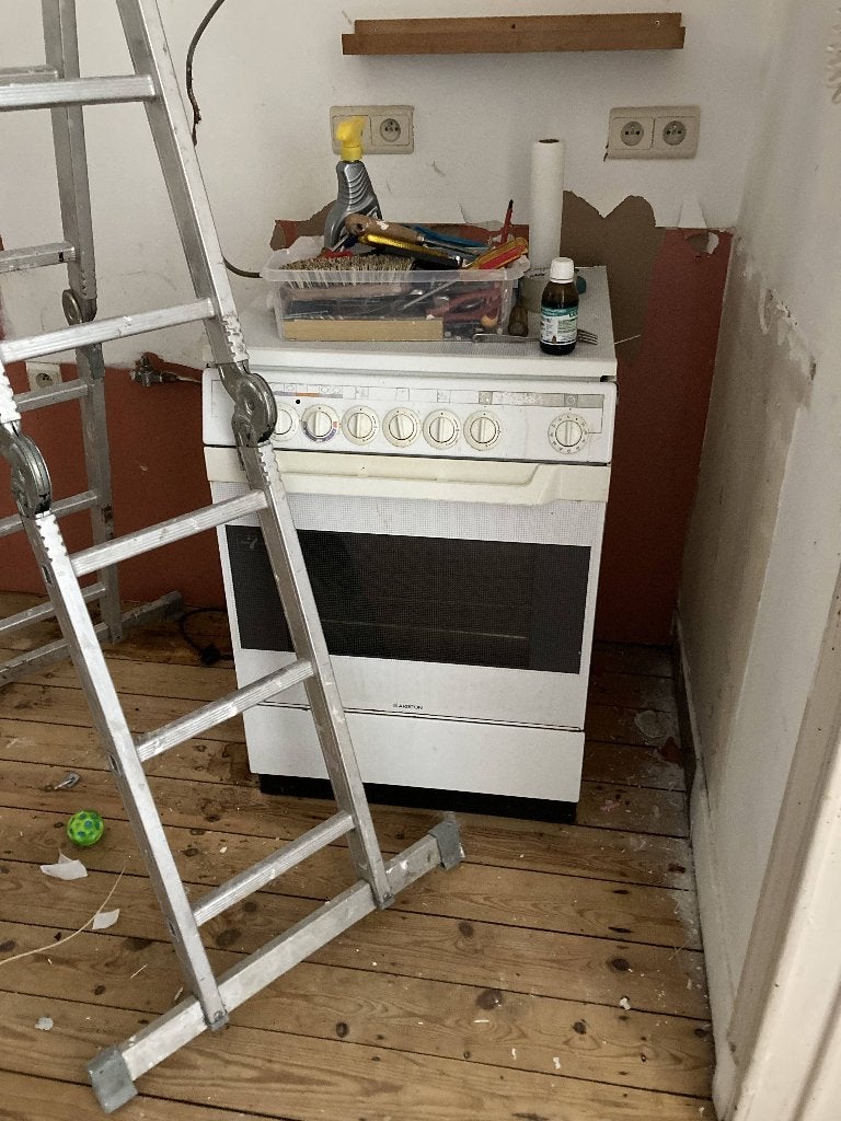 Cuisinière à gaz avec four électrique - gratuit, Electroménager, Cuisinières, Gaz, 4 zones de cuisson, Enlèvement, Utilisé