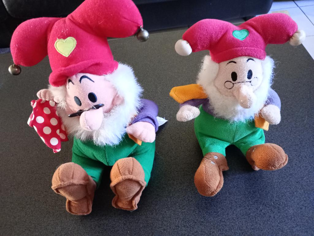 Lot Plop: knuffels, boekjes, dvd's, cd, popjes 1-10€, Verzamelen, Ophalen of Verzenden, Gebruikt