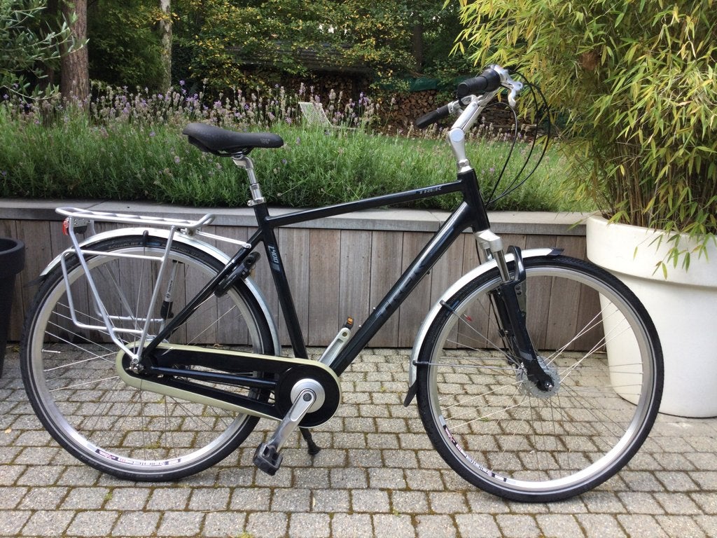 Nieuwstaat herenfiets Trek L400 Nexus 8, Fietsen en Brommers, Versnellingen, Zo goed als nieuw, Ophalen, Overige merken