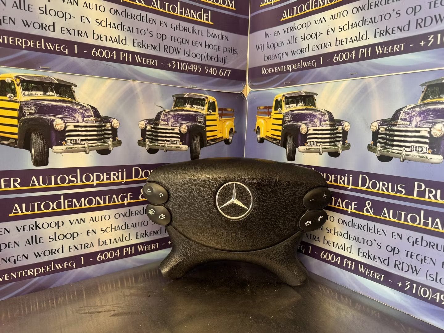 Mercedes E klasse airbag, Mercedes-Benz AG, Mercedes-Benz, Utilisé, Mercedesstrasse 120
70372  Stuttgart, DE