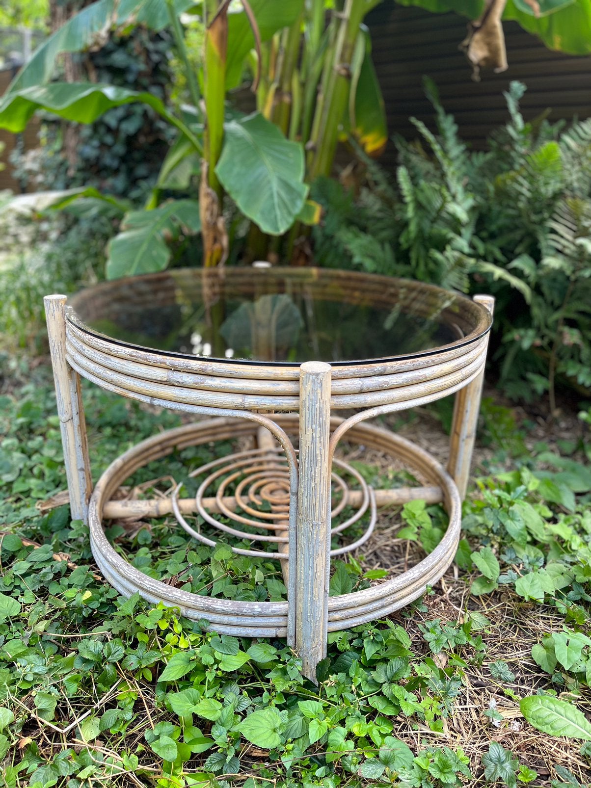 Rotan salontafeltje, Enlèvement, Maison et Meubles