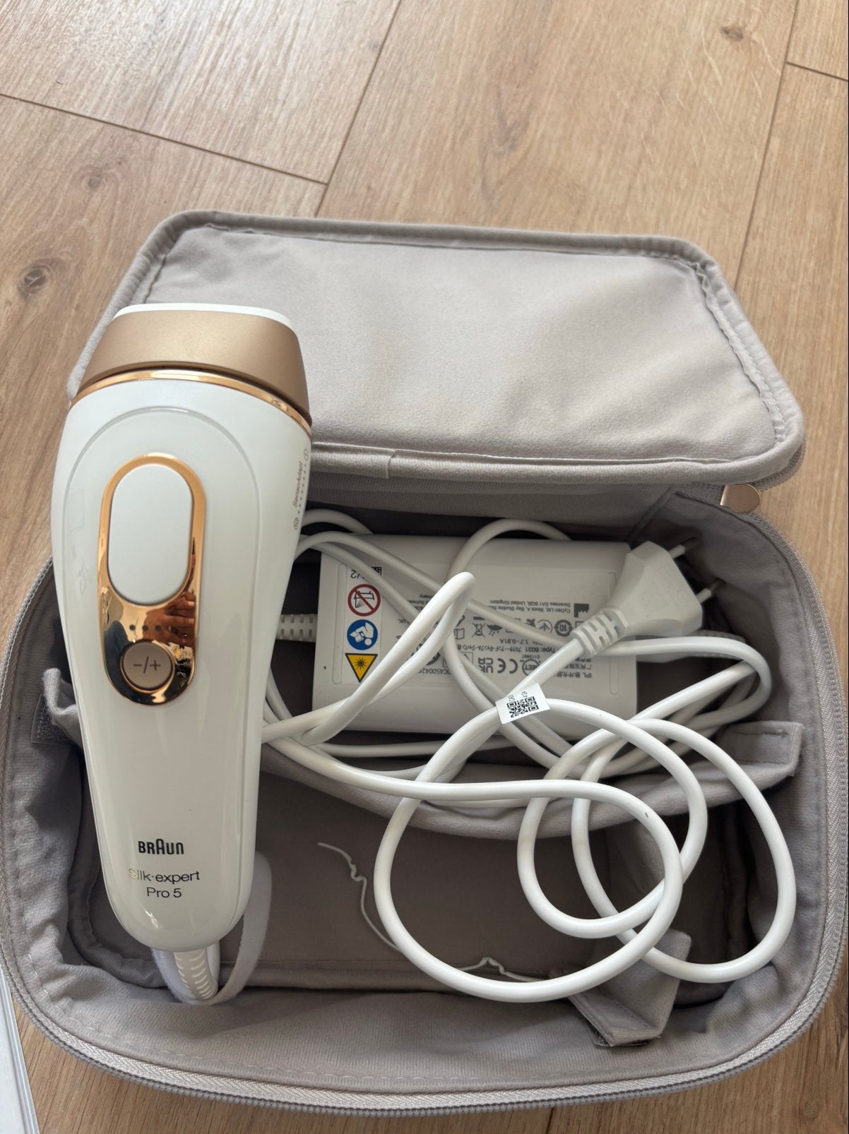 Braun IPL Silk-expert Pro 5 PL5052 - Nieuwstaat, Ophalen of Verzenden, Zo goed als nieuw, Scheren en Epileren