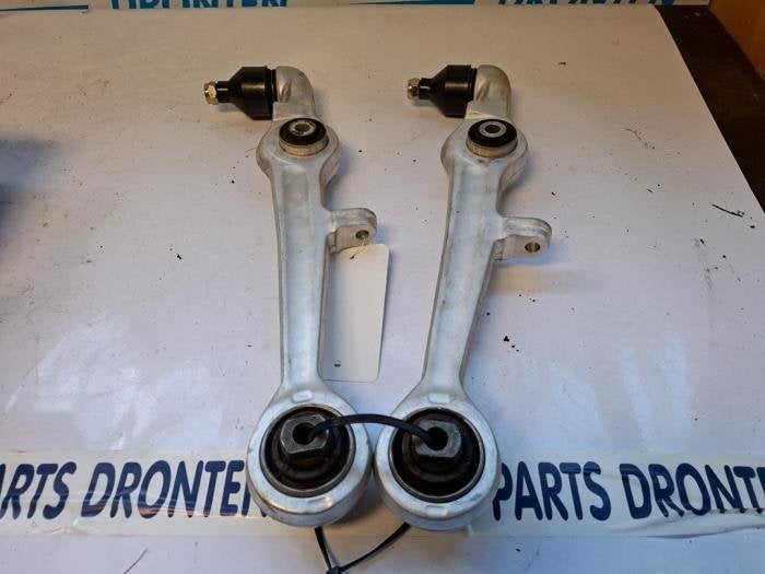 Kit de bras de suspension d'un Volkswagen Passat, Volkswagen, -, 3 mois de garantie, Utilisé