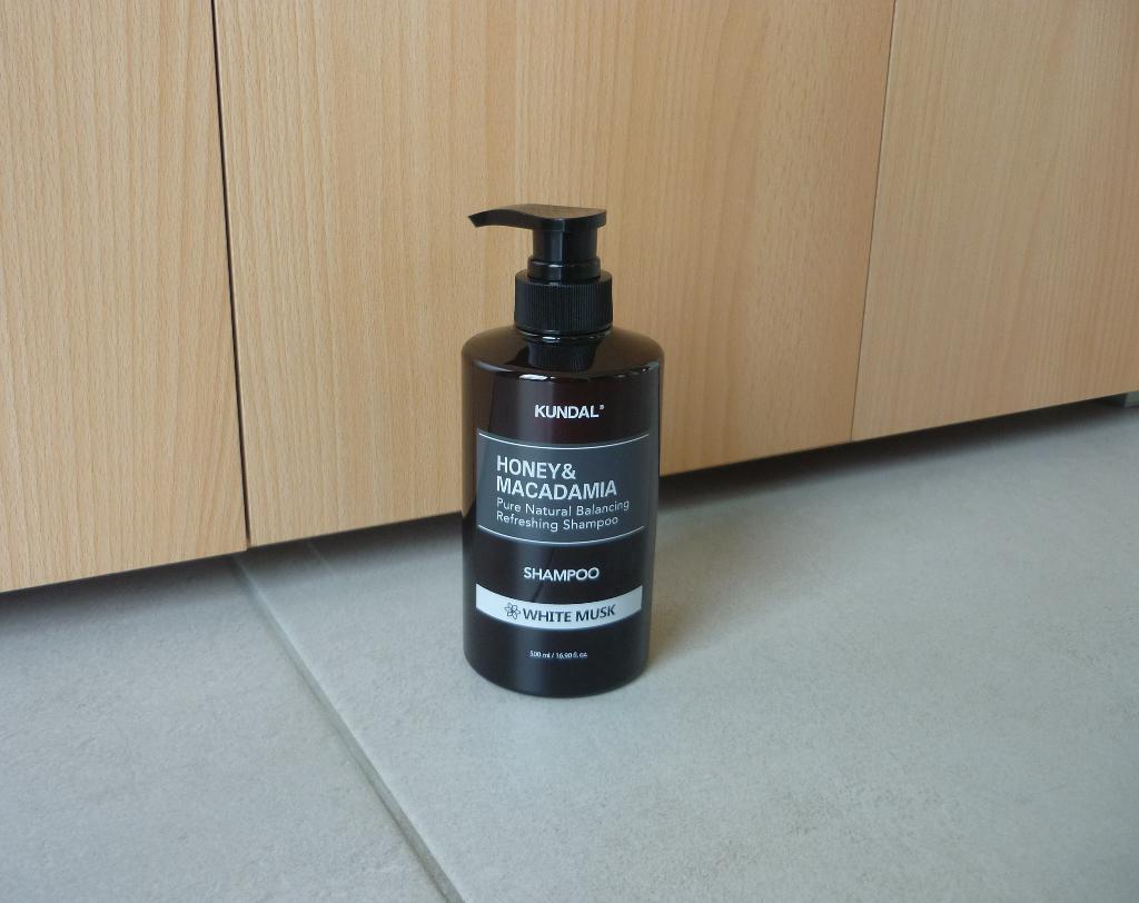 Kundal Honey & macadamia balancing shampoo White musk 500 ml, Ophalen of Verzenden
