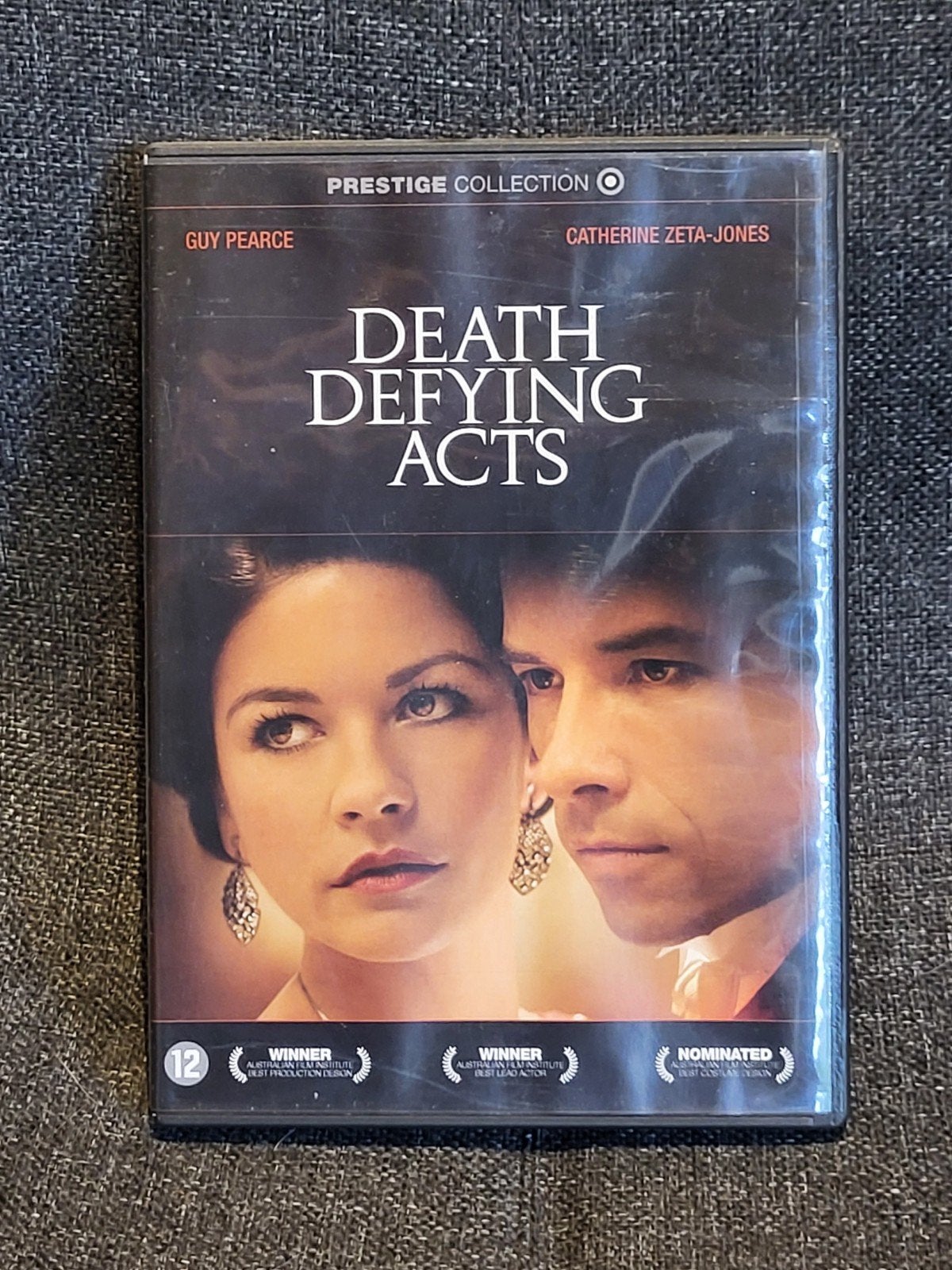 dvd "Death Defying Acts", CD & DVD, Enlèvement ou Envoi, Anglais, Néerlandais, À partir de 12 ans