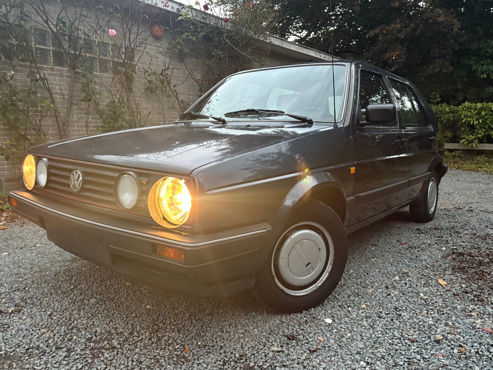 Unieke VW mk2 :) * automaat* diesel* 122DKM!**, Automaat, Dealer onderhouden, Blauw, Diesel