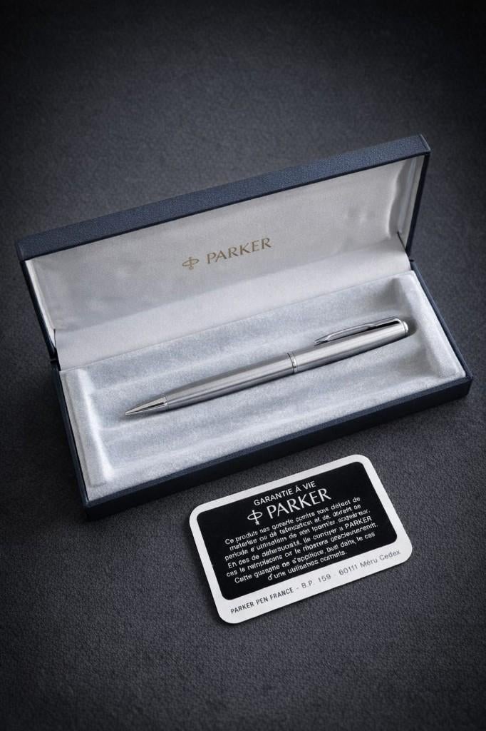 Parker Sonnet balpen van geborsteld staal, Met doosje, Ophalen of Verzenden, Zo goed als nieuw, Parker
