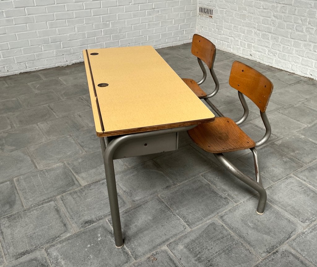 Schoolbankje vintage., Enlèvement, Utilisé, Table(s) et Chaise(s)