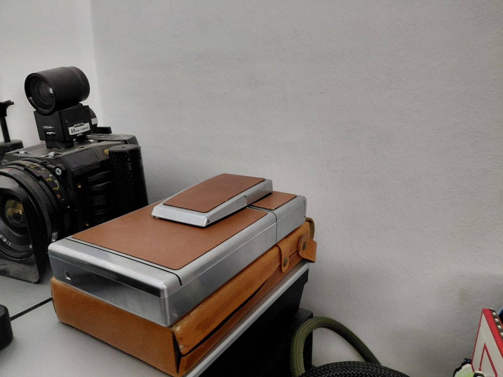 Polaroid SX-70, Ophalen