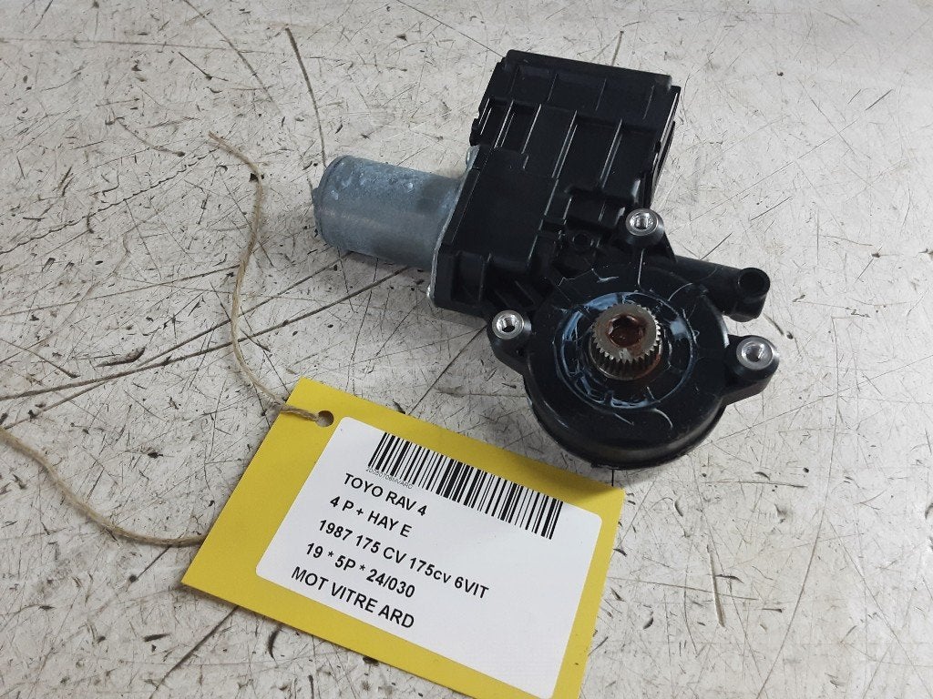 MOTEUR LEVE VITRE ELECTRIQUE ARRIÈRE DROIT RAV4 (A5), Autos : Pièces & Accessoires, Kundenbetreuung@toyota.de, Toyota, Utilisé