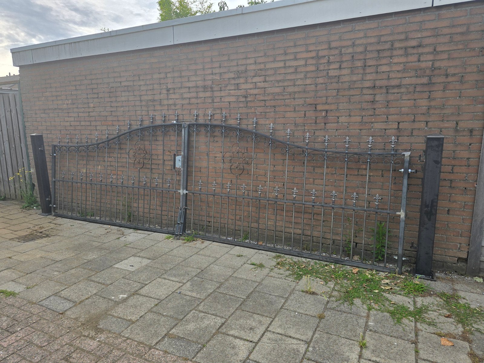 Sierpoort 540cm Breed 165cm hoog! Inc. Palen! Goede staat!, Tuin en Terras, Tuinpoorten, Ophalen, Zo goed als nieuw, 150 tot 200 cm