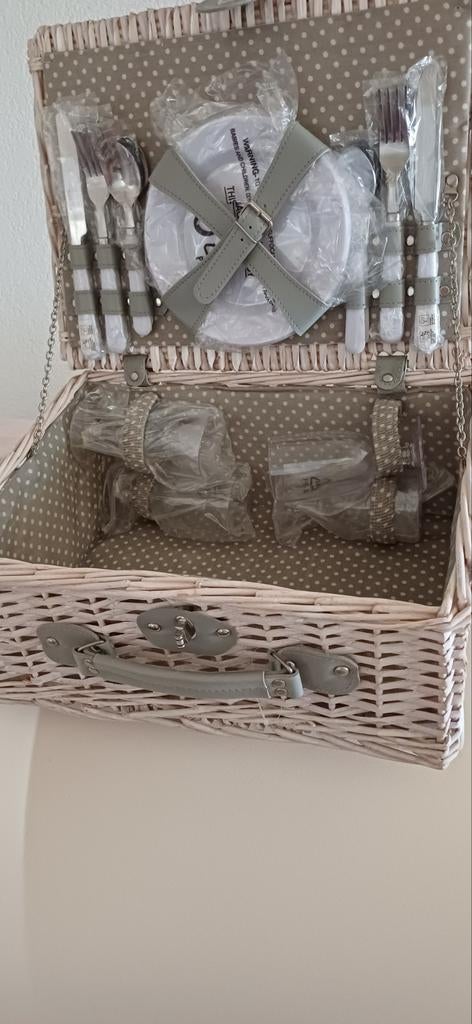 Mooie piknickmand, Hobby en Vrije tijd, Picknickmanden, Ophalen