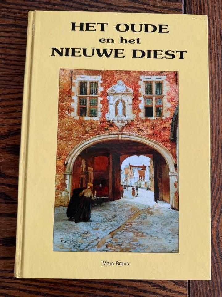Historische boeken Diest, Boeken, Diverse auteurs, Zo goed als nieuw, Ophalen, 20e eeuw of later