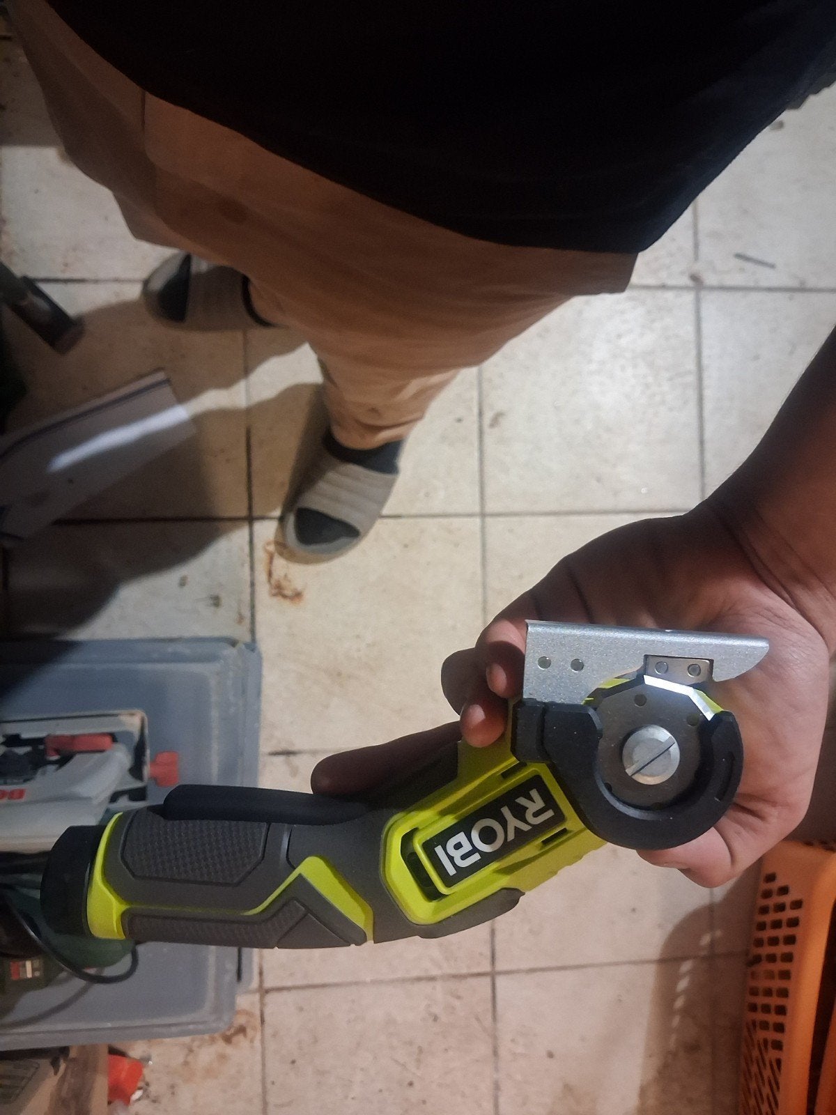 ryobi disqueuse neuve sans aku, Enlèvement ou Envoi