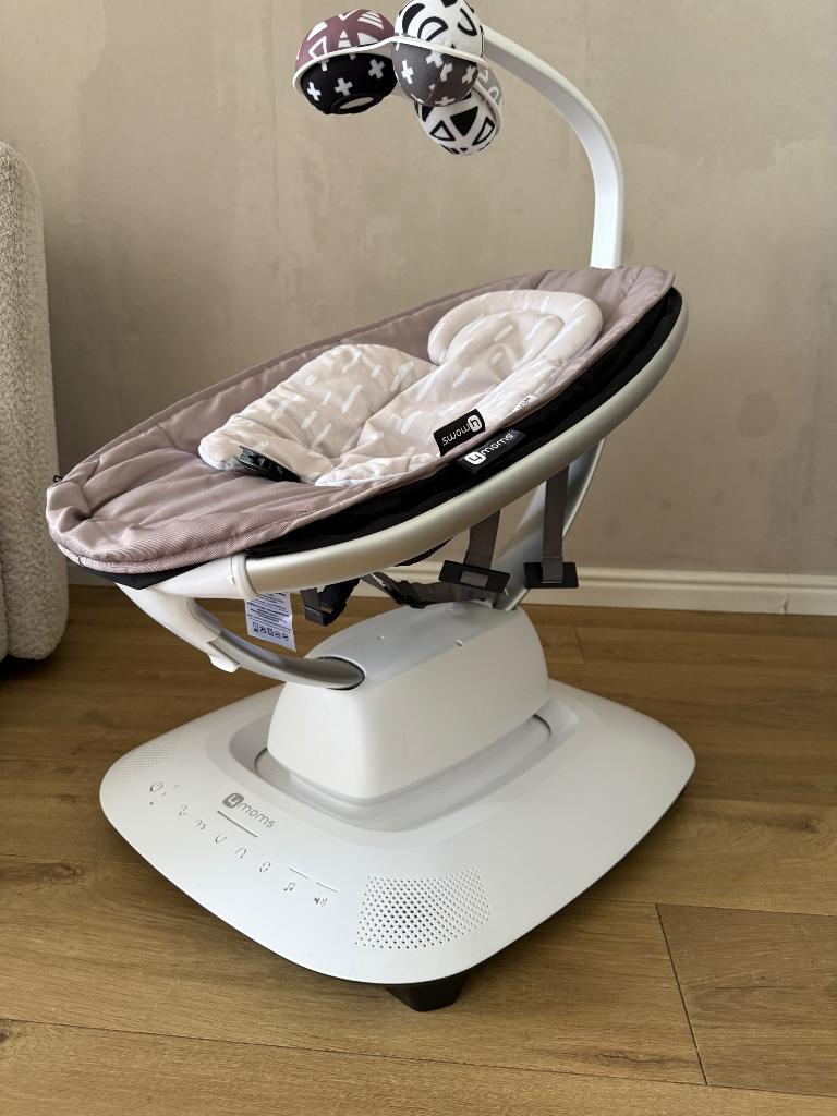4moms Mamaroo-5 Babyswing Rosewood, Kinderen en Baby's, Ophalen, Zo goed als nieuw, Overige typen, Gordel(s)