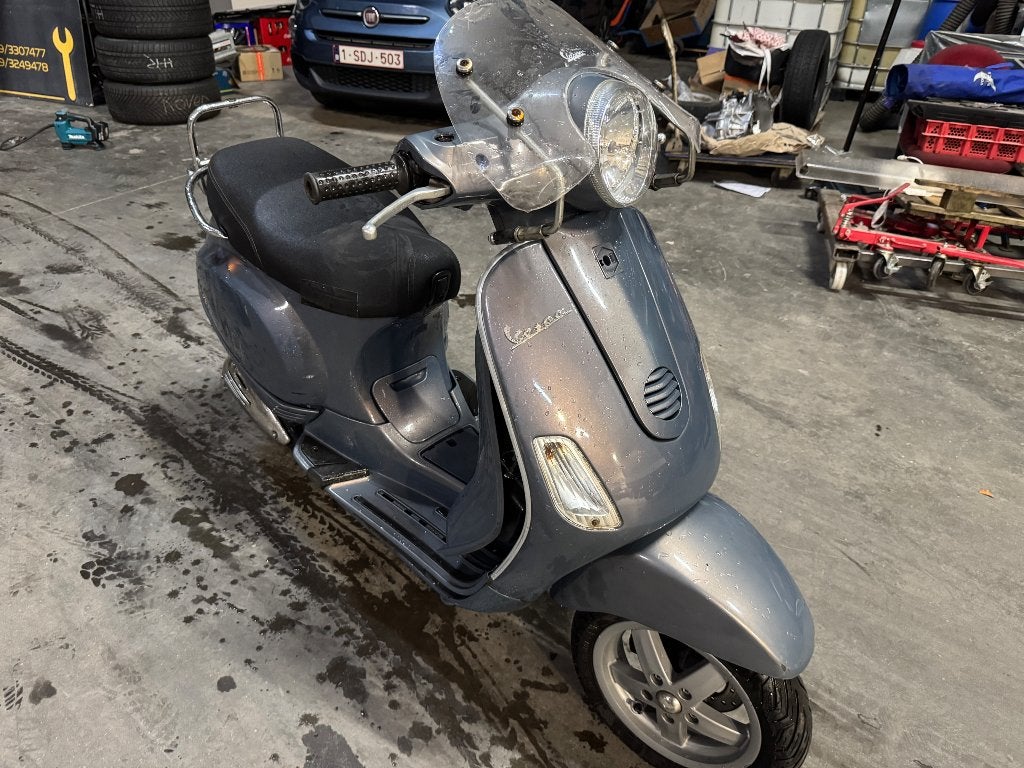 Vespa 125 start niet papieren ok , geen sleutel, Ophalen, Gebruikt