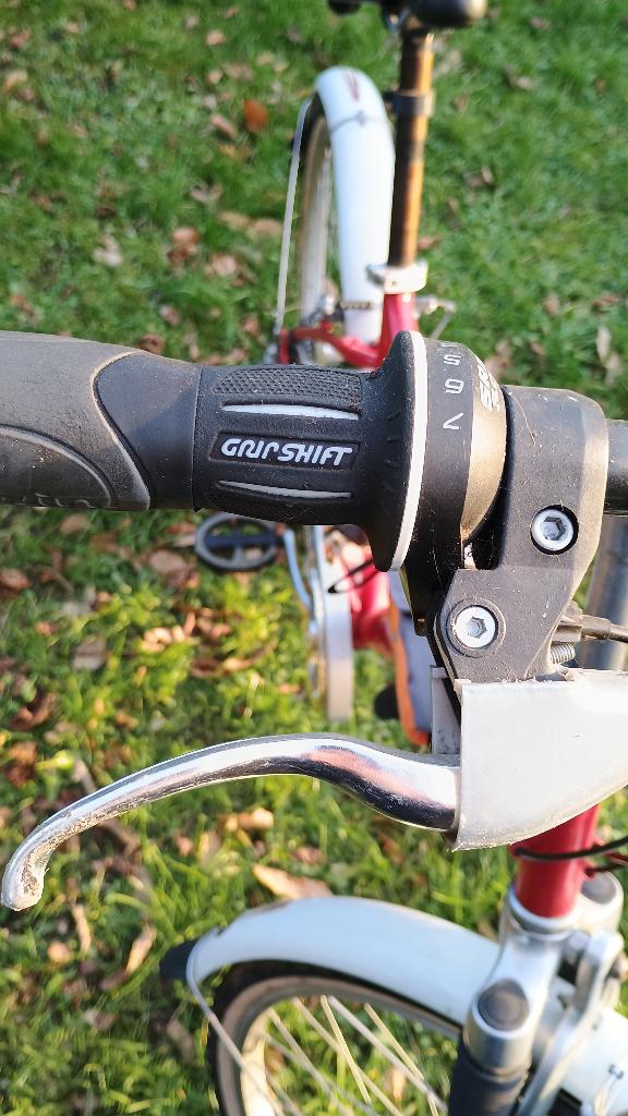 Vélo femme B'Twin, Vélos & Vélomoteurs, Enlèvement