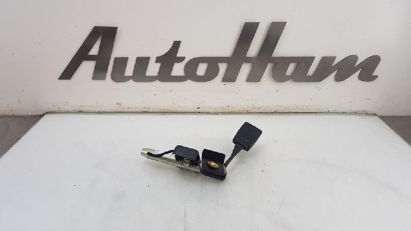 BOUCLE DE CEINTURE CENTRE ARRIÈRE Mercedes-Benz C (W203), Utilisé, Mercedes-Benz