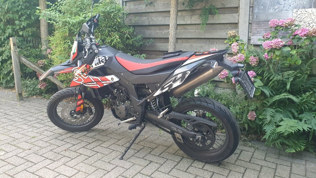 Aprilia SX 125, Motoren, Gebruikt, Particulier, 11 kW of minder, Handgeschakeld