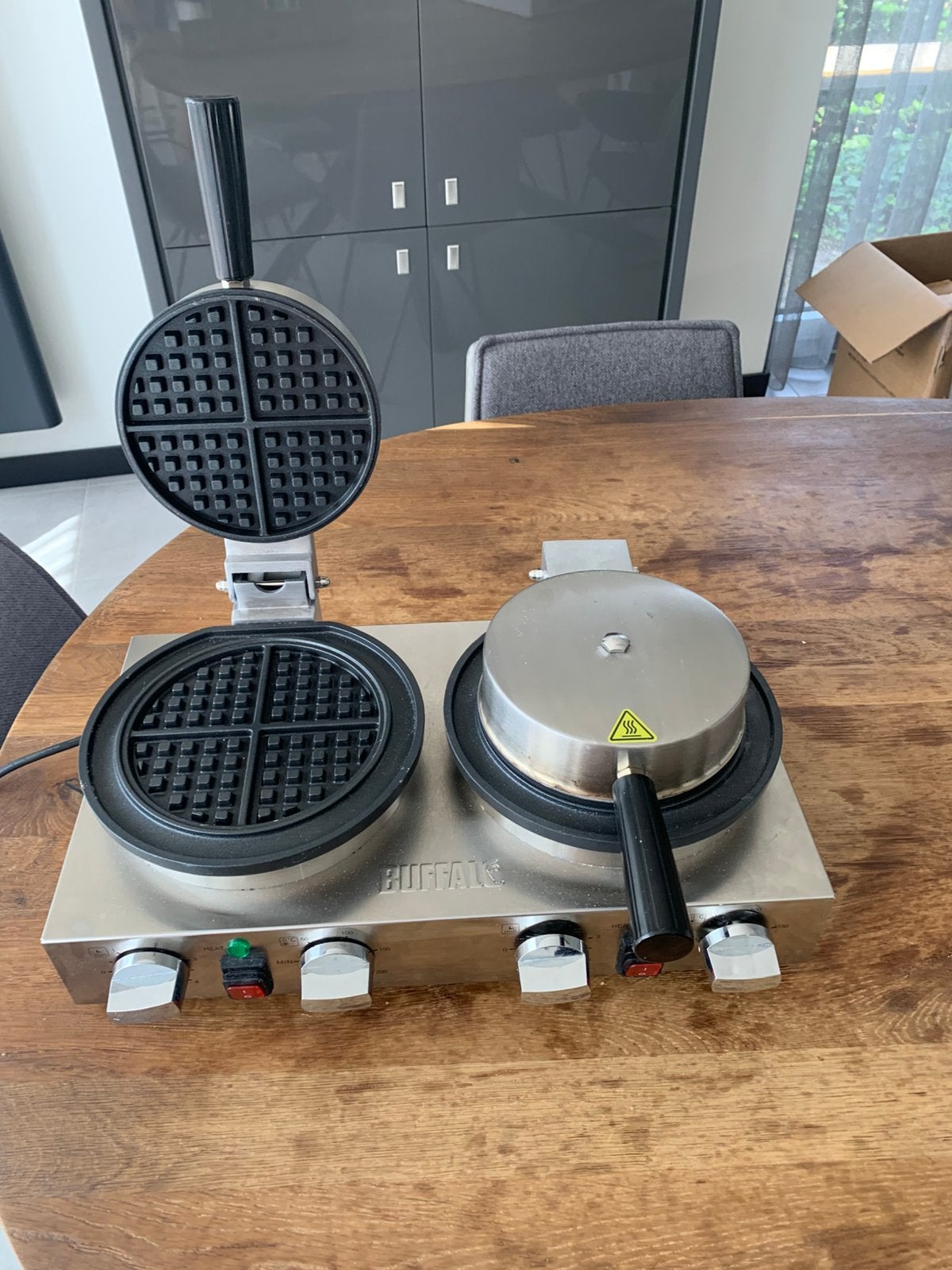 Dubbele wafel machine, Enlèvement, Utilisé