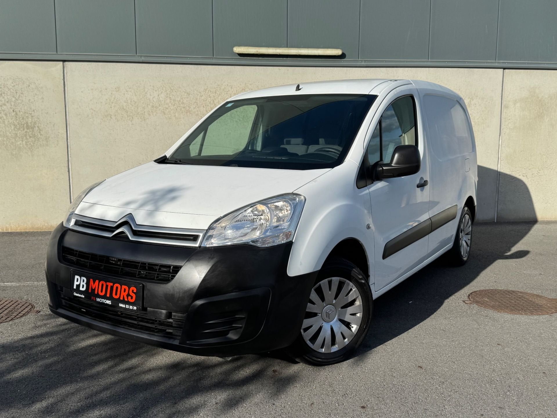 Citroen Berlingo - 2016 - euro 6b - garantie - airco - 1 eig, Voorwielaandrijving, 1490 kg, Gebruikt, Euro 6