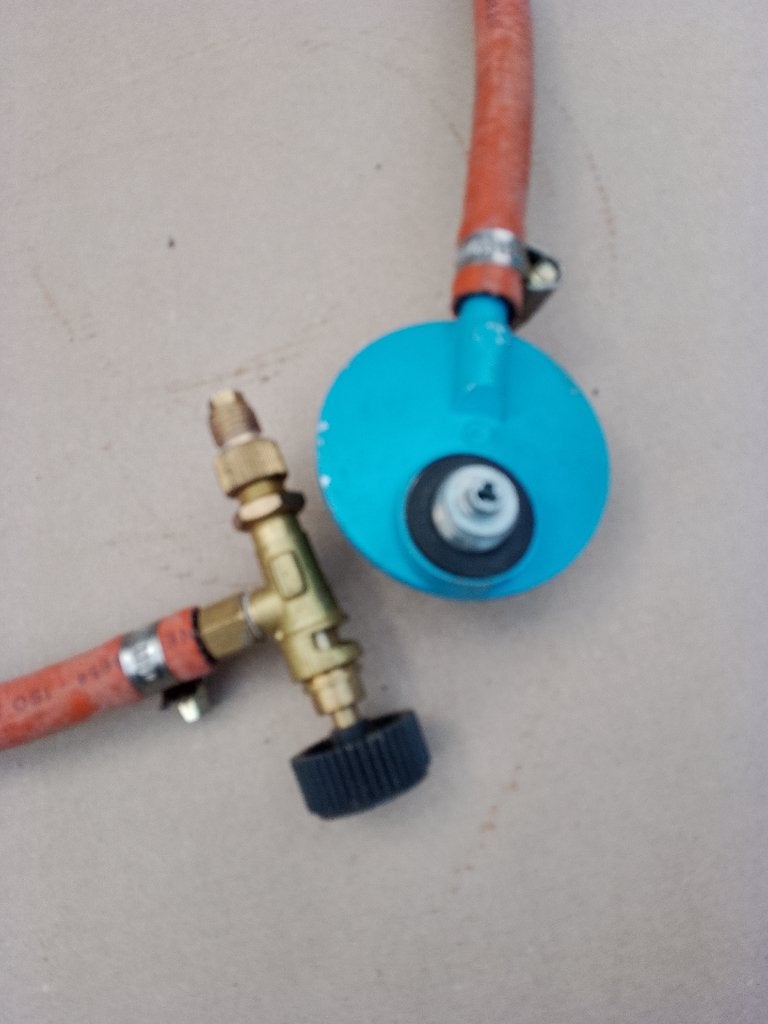 Gas slang, voorzien van kraantje en aan/uit switch., Ophalen of Verzenden, Gebruikt, Overige merken