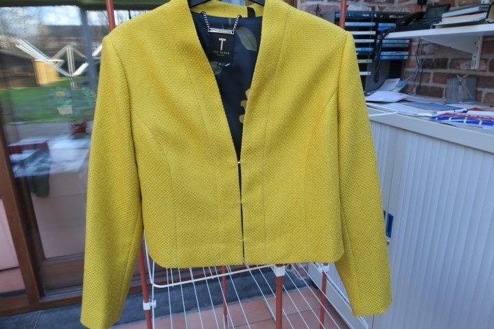 Jasje okergeel Ted Baker mt 5 (mt 42), Kleding | Dames, Jassen | Zomer, Nieuw, Maat 42/44 (L), Geel, Ophalen of Verzenden