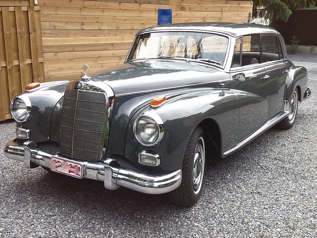 Oldtimer, Autos, Cuir, Autres modèles, 4 portes, Boîte manuelle