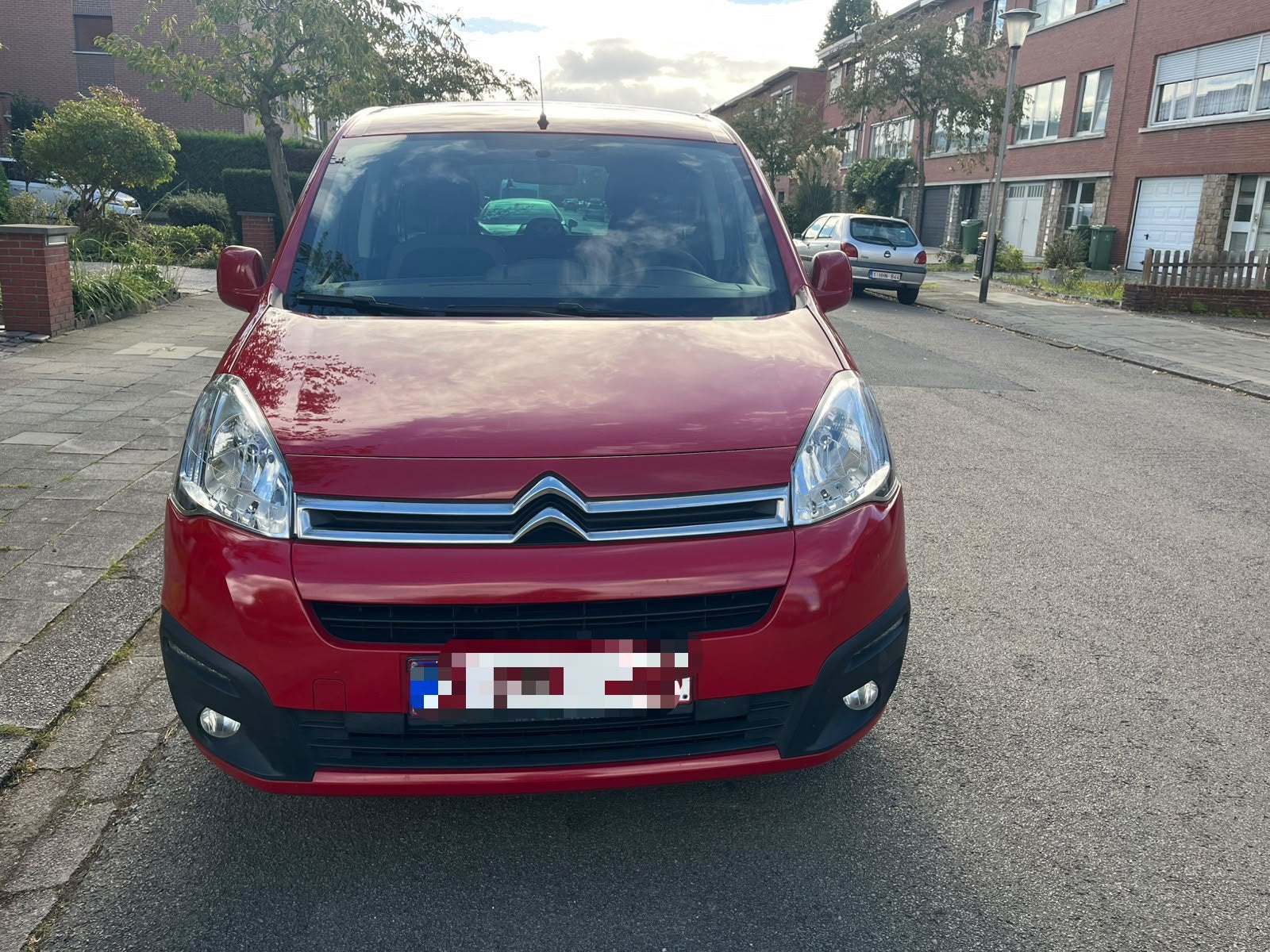Citroën Berlingo 1.6 Benzine – 2016 — 177.000 km, Auto's, Euro 6, 1600 cc, Berlingo, Handgeschakeld