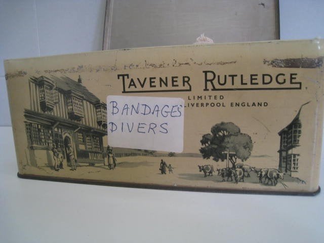 Blikken doos Taverner Rutledge Ltd Liverpool 24,5x18,5x10,5, Verzamelen, Ophalen